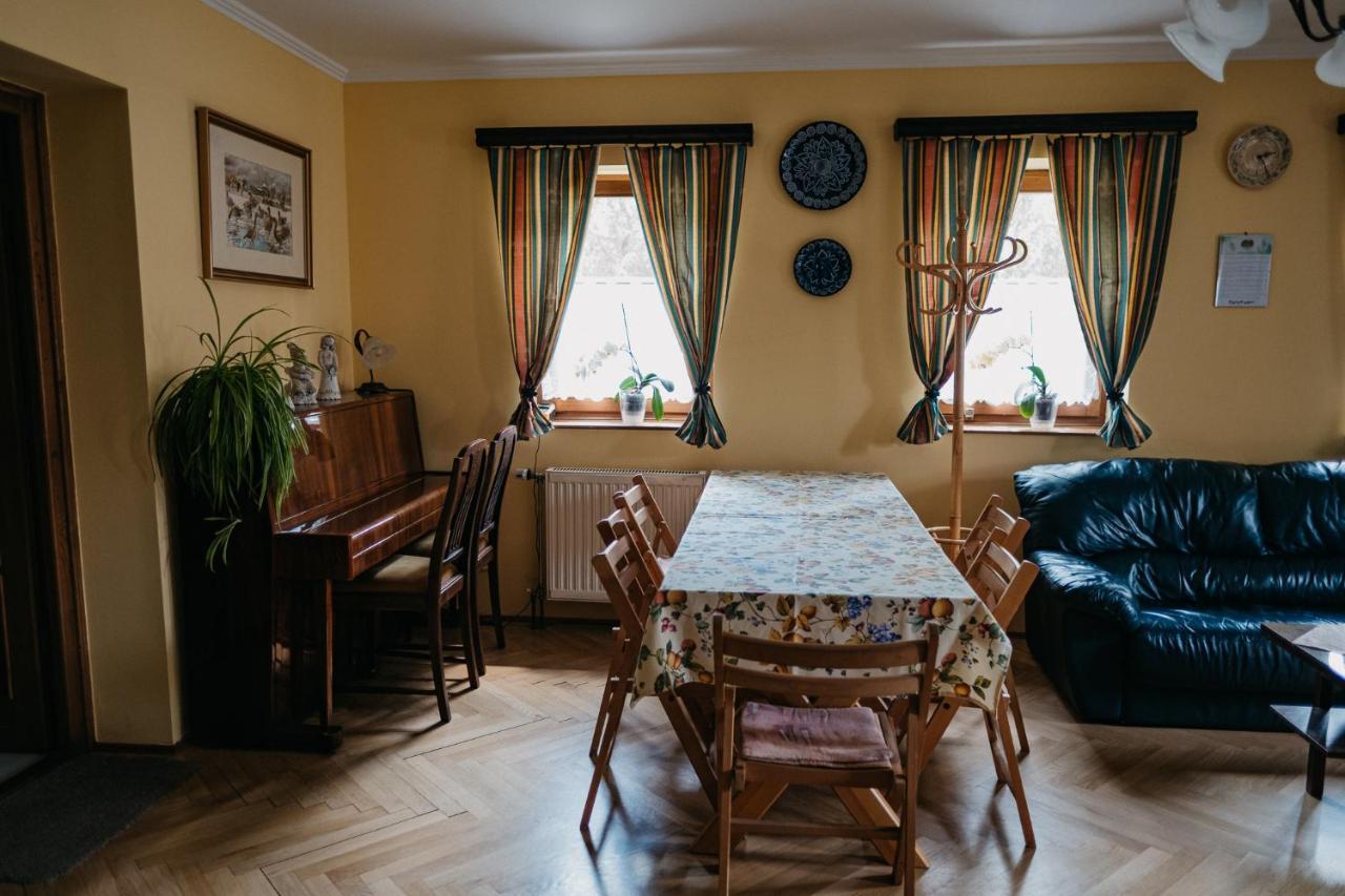 Hotel Hemina Vendeghaz Tata Exteriér fotografie