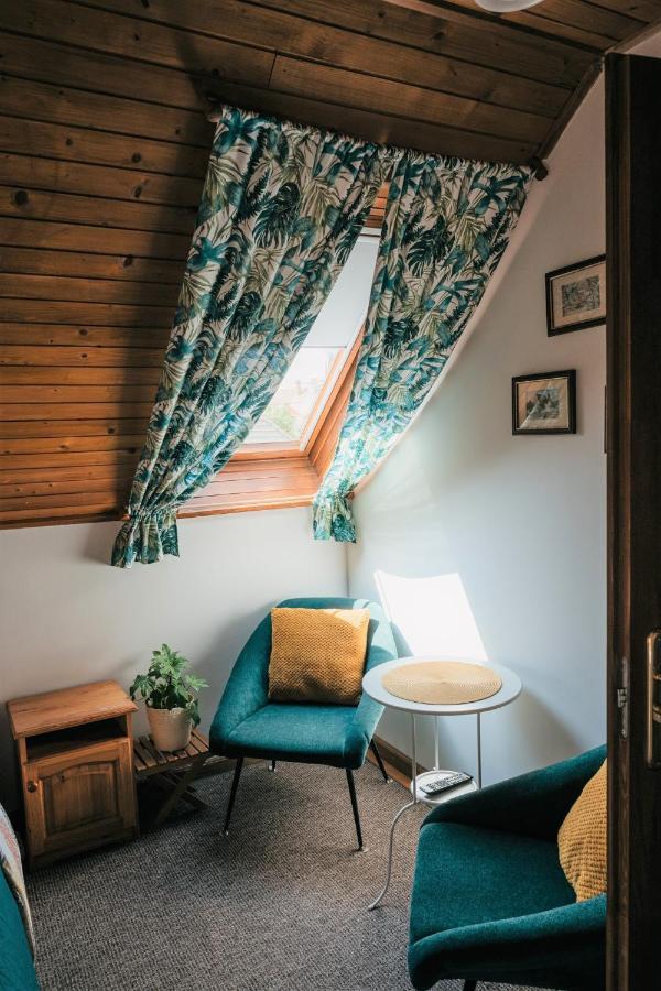 Hotel Hemina Vendeghaz Tata Exteriér fotografie